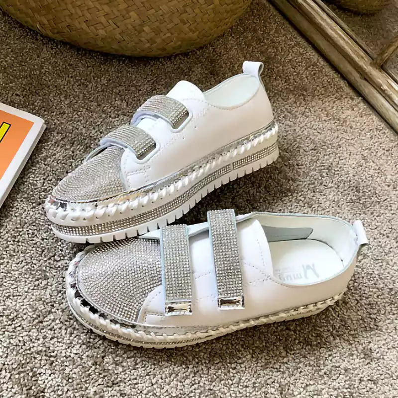 LetcloTM  Versatile Flat Bottom Rhinestone Casual Shoes