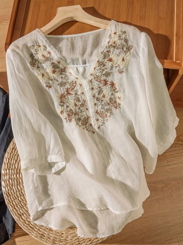 Embroidered V Neck 3/4 Sleeve Casual Linen Top